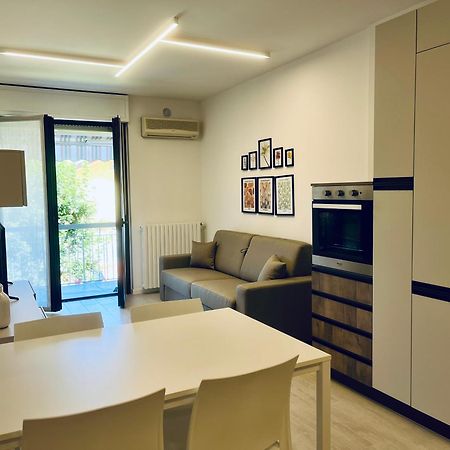 Kristall Lago Residence Desenzano del Garda Kültér fotó