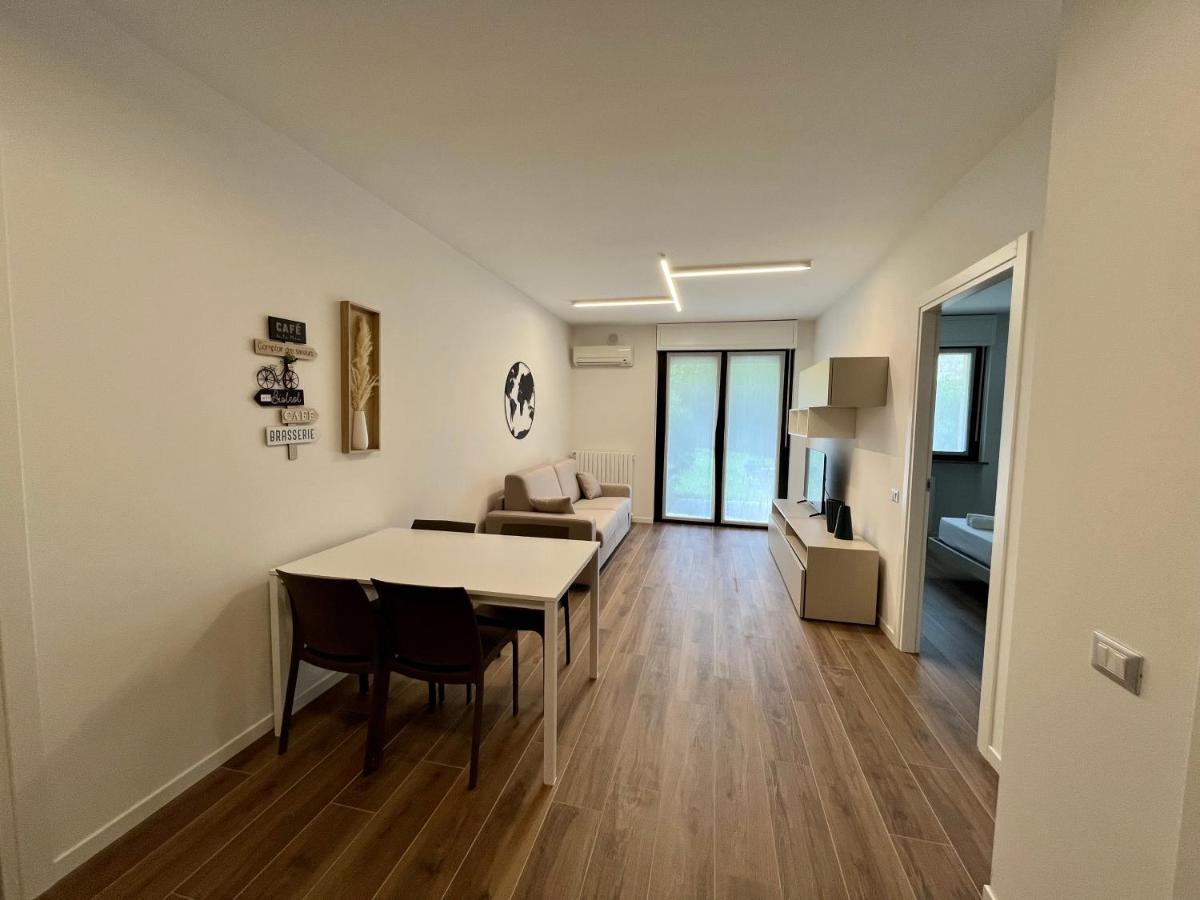 Kristall Lago Residence Desenzano del Garda Kültér fotó