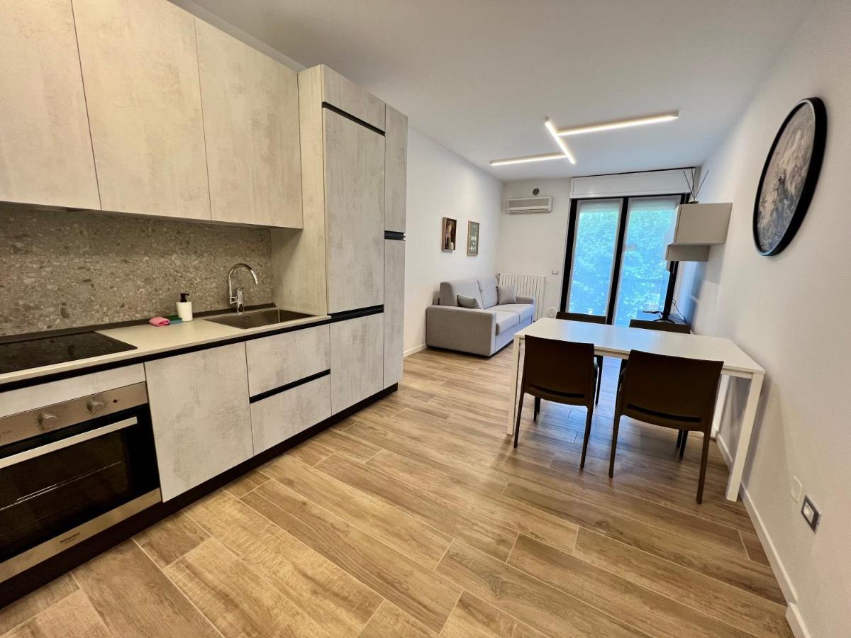 Kristall Lago Residence Desenzano del Garda Kültér fotó